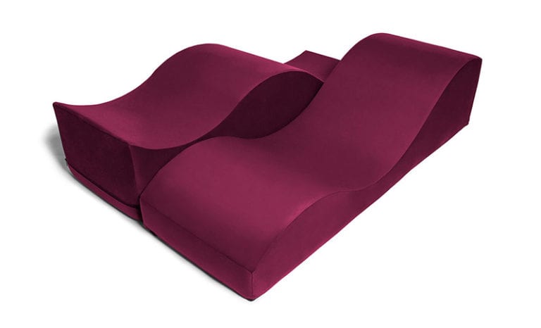 liberator equus wave bench product with luxurious velvish cover