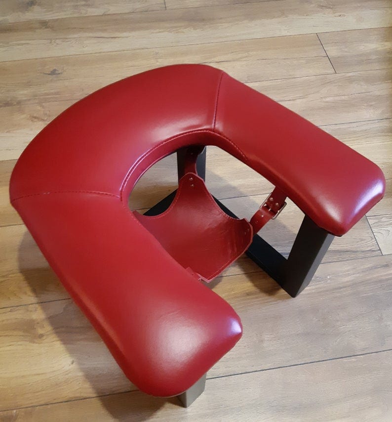BDSM Queening Humiliation Chair