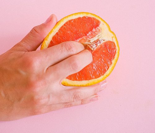 stroking grapefruit